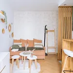 Alluring 1 Bedroom Apartment 5 Min To The Eiffel Tower!